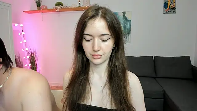 Snapshot of PollyFlame chatting on 09/29/25, 08:46 PollyFlame online show from 09/29/25, 08:46