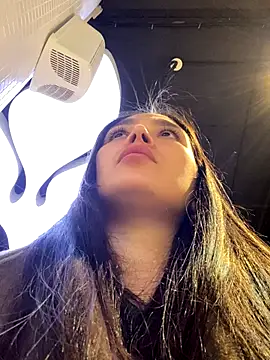 Snapshot of Sweet_Lollypop chatting on 10/11/25, 05:22 Sweet Lollypop online show from 10/11/25, 05:22