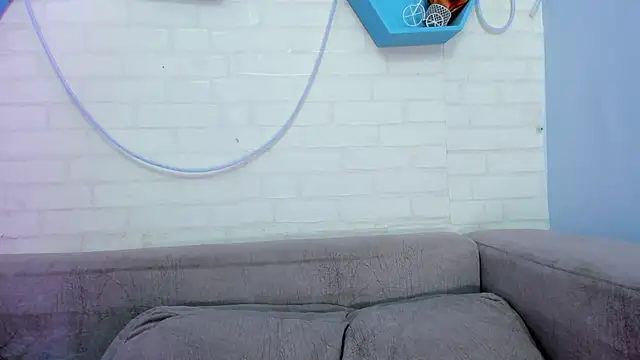 Snapshot of DEVA_BLUE_ chatting on 02/10/25, 06:53 DEVA BLUE online show from 02/10/25, 06:53