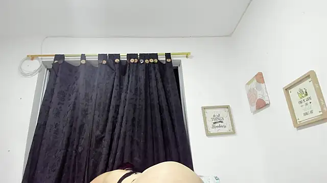 Snapshot of MANDY_GIRL_BBW chatting on 11/27/25, 07:10 MANDY GIRL BBW online show from 11/27/25, 07:10