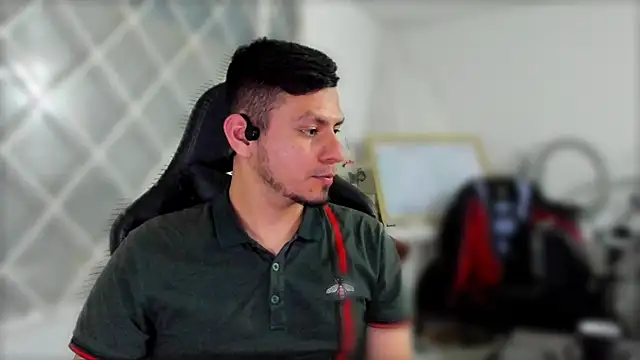 Rick Diesel  online show from 12/23/24, 04:44