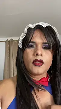 Snapshot of mommycum69_ chatting on 10/17/25, 05:43 mommycum69 online show from 10/17/25, 05:43