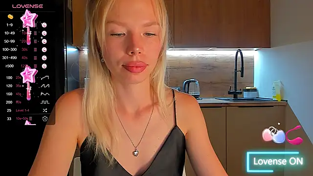 Olivia Bells online show from 09/08/25, 10:09