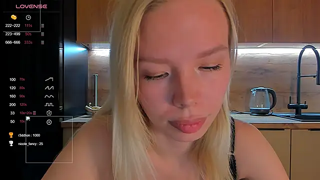 Olivia Bells online show from 05/03/26, 08:04
