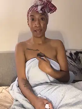 Iceblanca online show from 10/27/25, 11:25