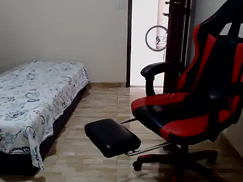 -Marivalda- online show from 02/05/25, 07:31