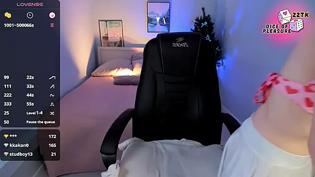 MelisaCoy online show from 12/20/24, 04:57