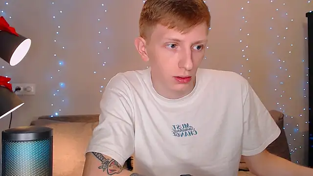 juliaanddima online show from 01/13/25, 01:13