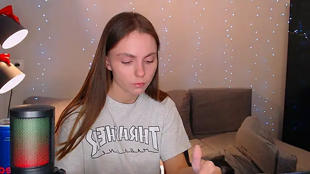 juliaanddima online show from 01/22/25, 12:48