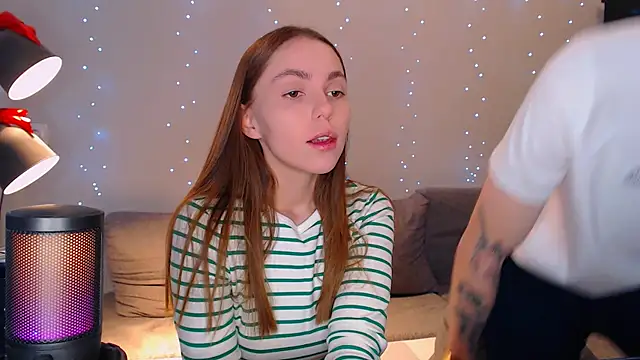 juliaanddima online show from 02/20/25, 07:01