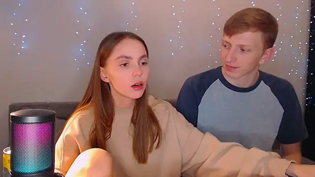 juliaanddima online show from 03/13/25, 10:43