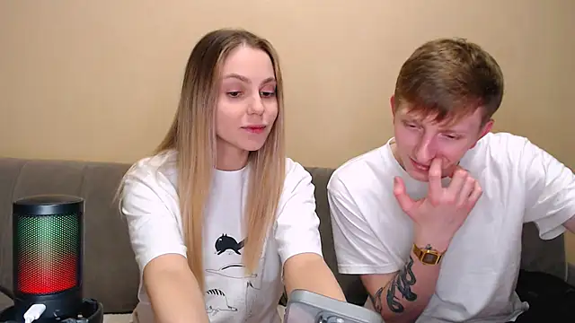 juliaanddima online show from 02/28/26, 10:55