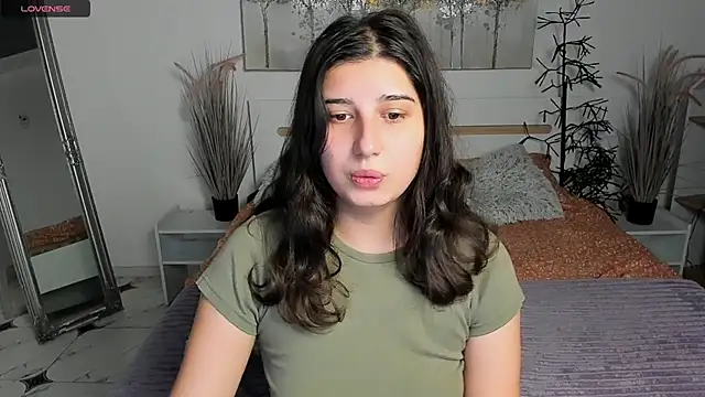 Linda EX online show from 12/06/24, 07:32