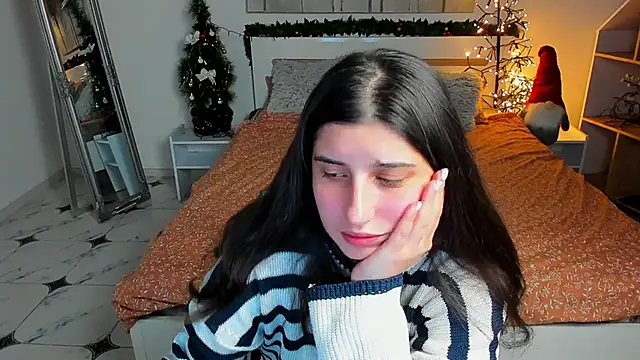 Linda EX online show from 12/28/24, 07:22