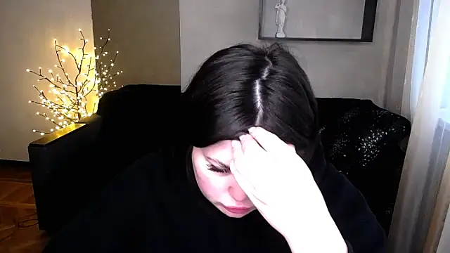 Emily Mo online show from 03/22/25, 06:22