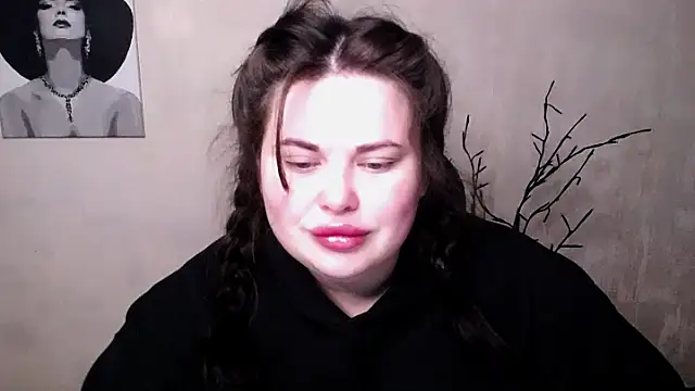 Emily Mo online show from 10/02/25, 05:47