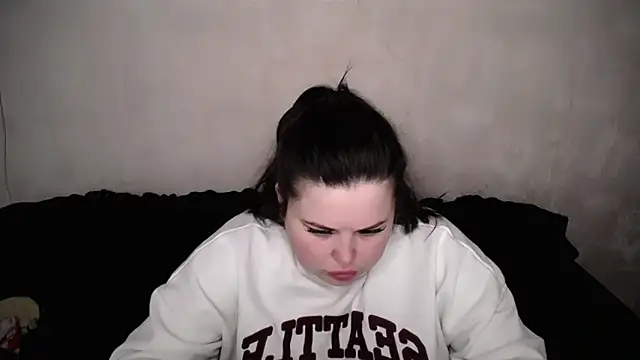 Emily Mo online show from 03/24/26, 06:51