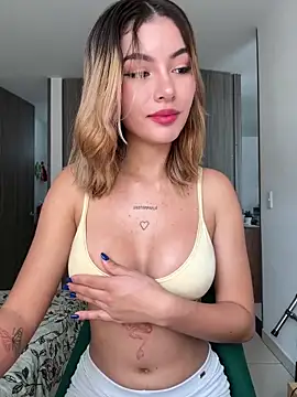 Your Honeey online show from 12/24/24, 05:44