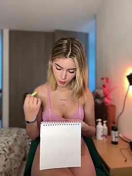 Your Honeey online show from 02/18/25, 09:20