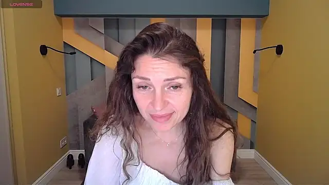 EllaLong online show from 01/18/25, 03:27