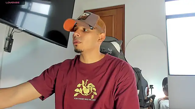 Snapshot of joss_111 chatting on 09/13/25, 03:56 joss 111 online show from 09/13/25, 03:56