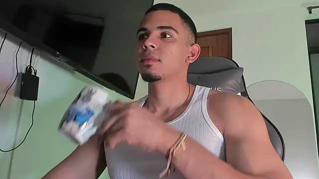 Snapshot of joss_111 chatting on 11/07/25, 09:53 joss 111 online show from 11/07/25, 09:53