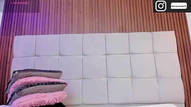 Saravy Blandon online show from 11/13/25, 10:47