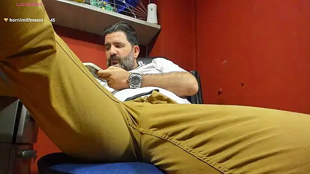 Maxi TheBigDaddy online show from 02/25/25, 06:31