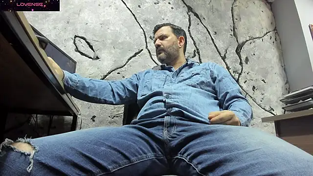 Maxi TheBigDaddy online show from 09/16/25, 01:23