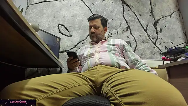 Maxi TheBigDaddy online show from 10/02/25, 04:36