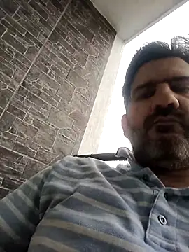 Maxi TheBigDaddy online show from 11/21/25, 12:04