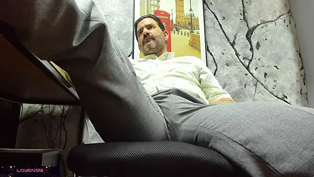 Maxi TheBigDaddy online show from 12/05/25, 11:19