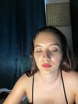 Sarah millerr  online show from 05/06/26, 08:25