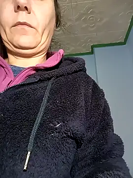 HAIRY PUSSY BIG online show from 01/01/25, 01:04