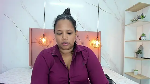 Belle Brunette online show from 05/23/26, 12:20