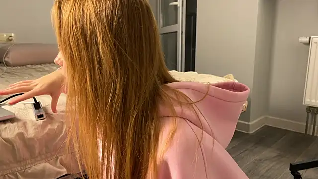 Snapshot of Jaquesxxx chatting on 11/29/25, 10:02 Jaquesxxx online show from 11/29/25, 10:02