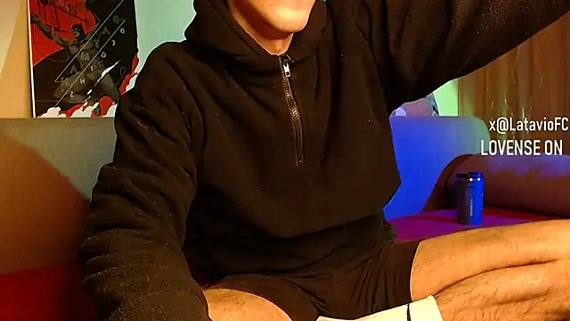 Midnighter  online show from 12/16/24, 06:43