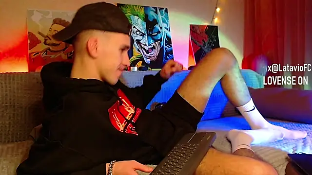 Midnighter  online show from 01/28/25, 09:40