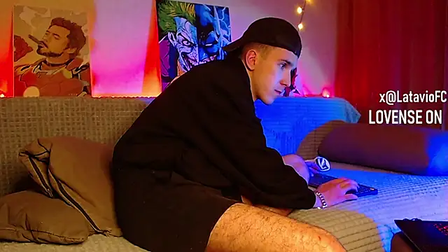 Midnighter  online show from 03/07/25, 01:20