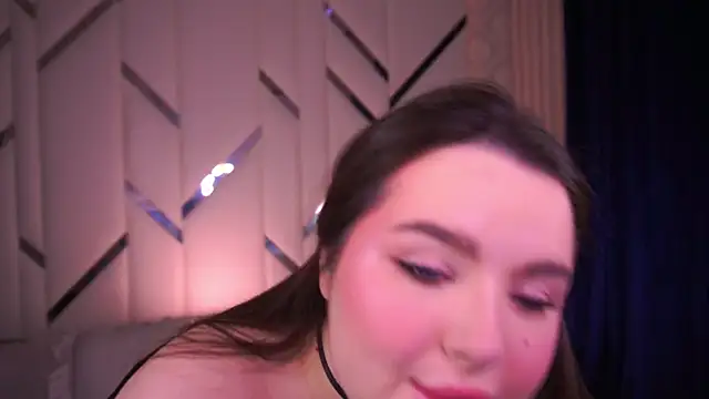 CuteAmberr online show from 03/05/25, 12:05