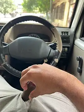 Dakku 69 online show from 04/17/26, 07:44