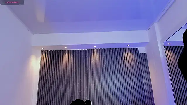 charlottewhitte online show from 03/02/26, 11:17