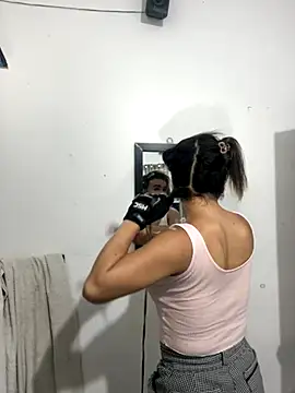 Snapshot of vicodollx chatting on 10/05/25, 08:18 vicodollx online show from 10/05/25, 08:18