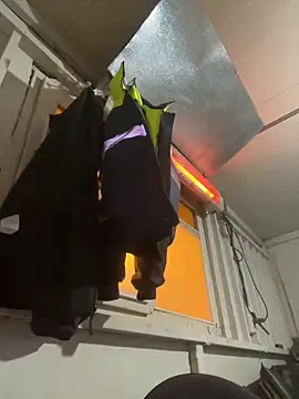 mustican422 online show from 01/28/25, 07:42