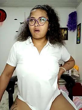 chalohott online show from 11/14/25, 09:52