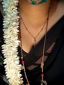 tuttifrutti17 online show from 02/17/25, 05:21