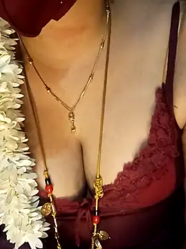 tuttifrutti17 online show from 03/21/25, 05:34