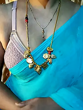 tuttifrutti17 online show from 09/23/25, 05:27