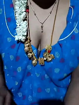 tuttifrutti17 online show from 09/29/25, 05:18