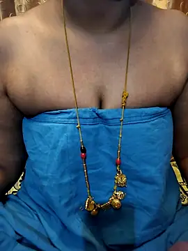 tuttifrutti17 online show from 02/26/26, 05:45